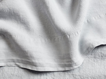 Silk & Snow Flax Bedding Set – Full / Nimbus Grey – view 2
