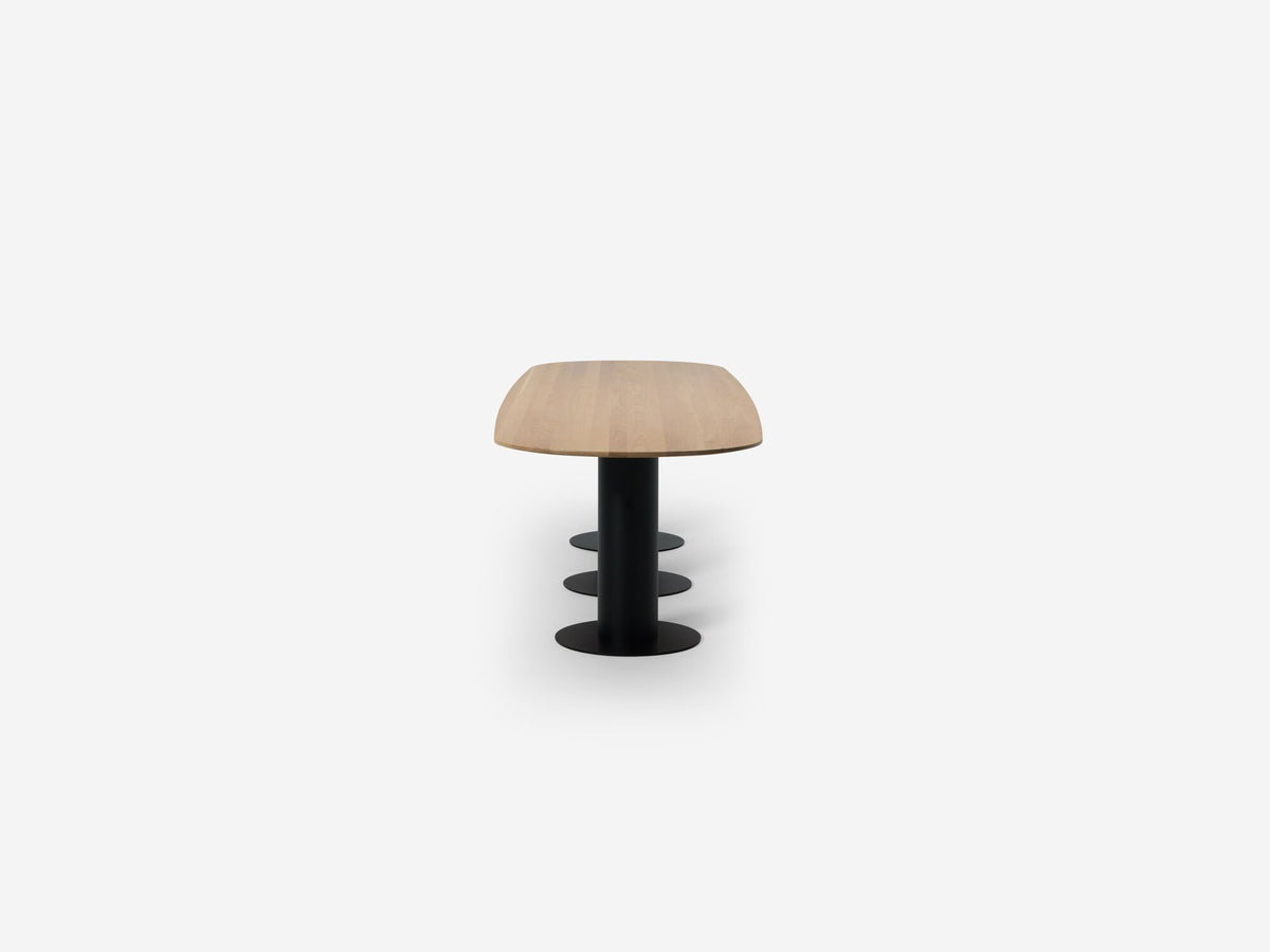 Arc Dining Table – view 3