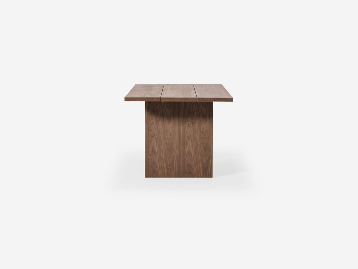 Gather around the modern Homework Table | Discover it here – EQ3