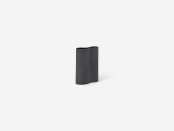 The Organic Vase – Black – view 2
