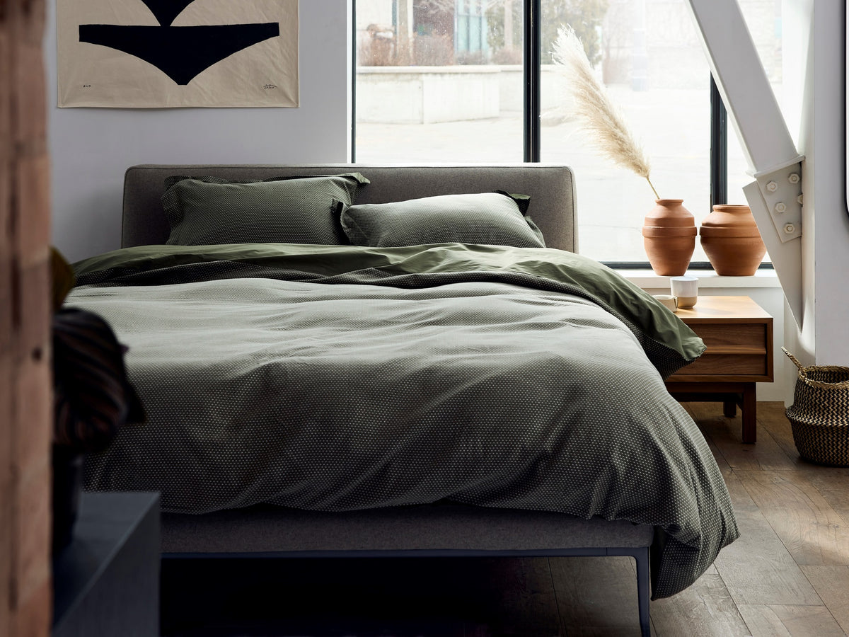 Oma Bed
